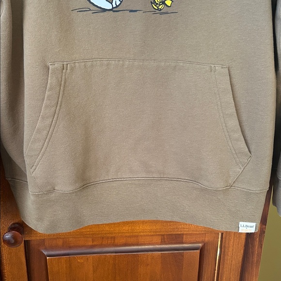Ladies L.L. Bean Snoopy Hoodie - Picture 10 of 12